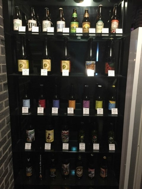 Funky Taphouse – 크래프트 맥주, 음식, 스포츠